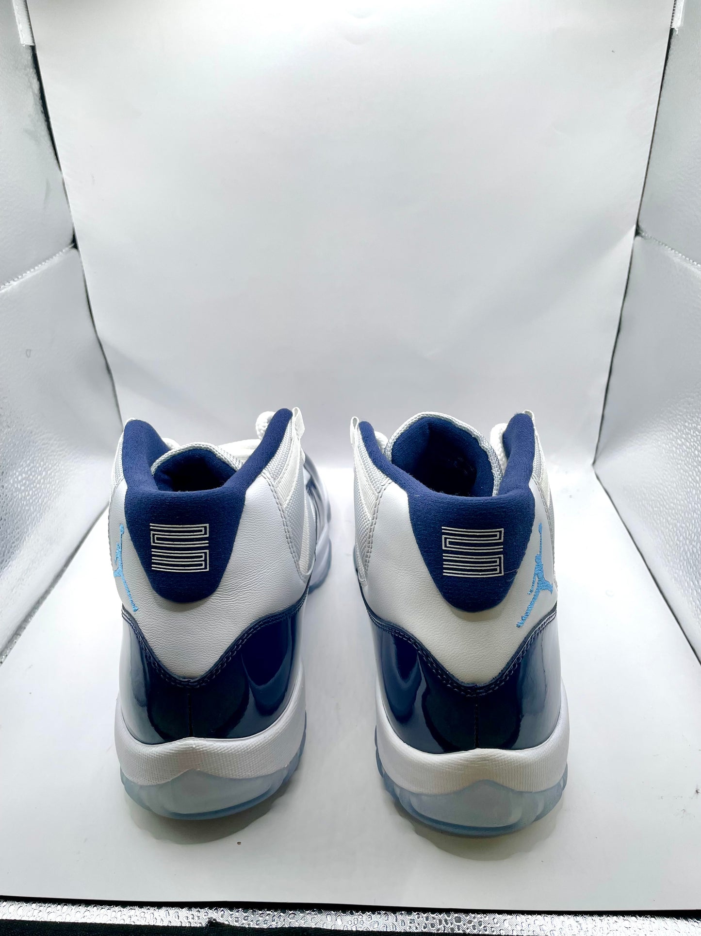 Jordan 11 “Win like 82” sz 10