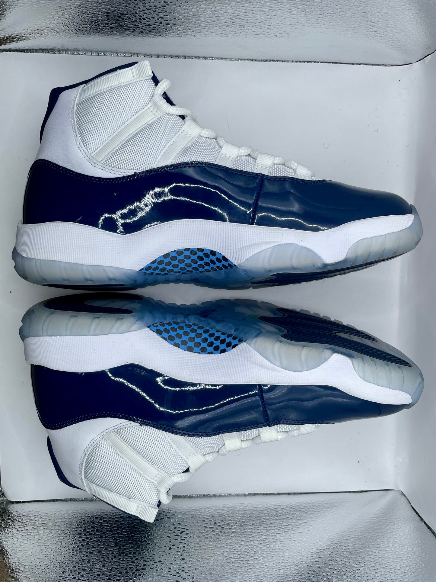 Jordan 11 “Win like 82” sz 10
