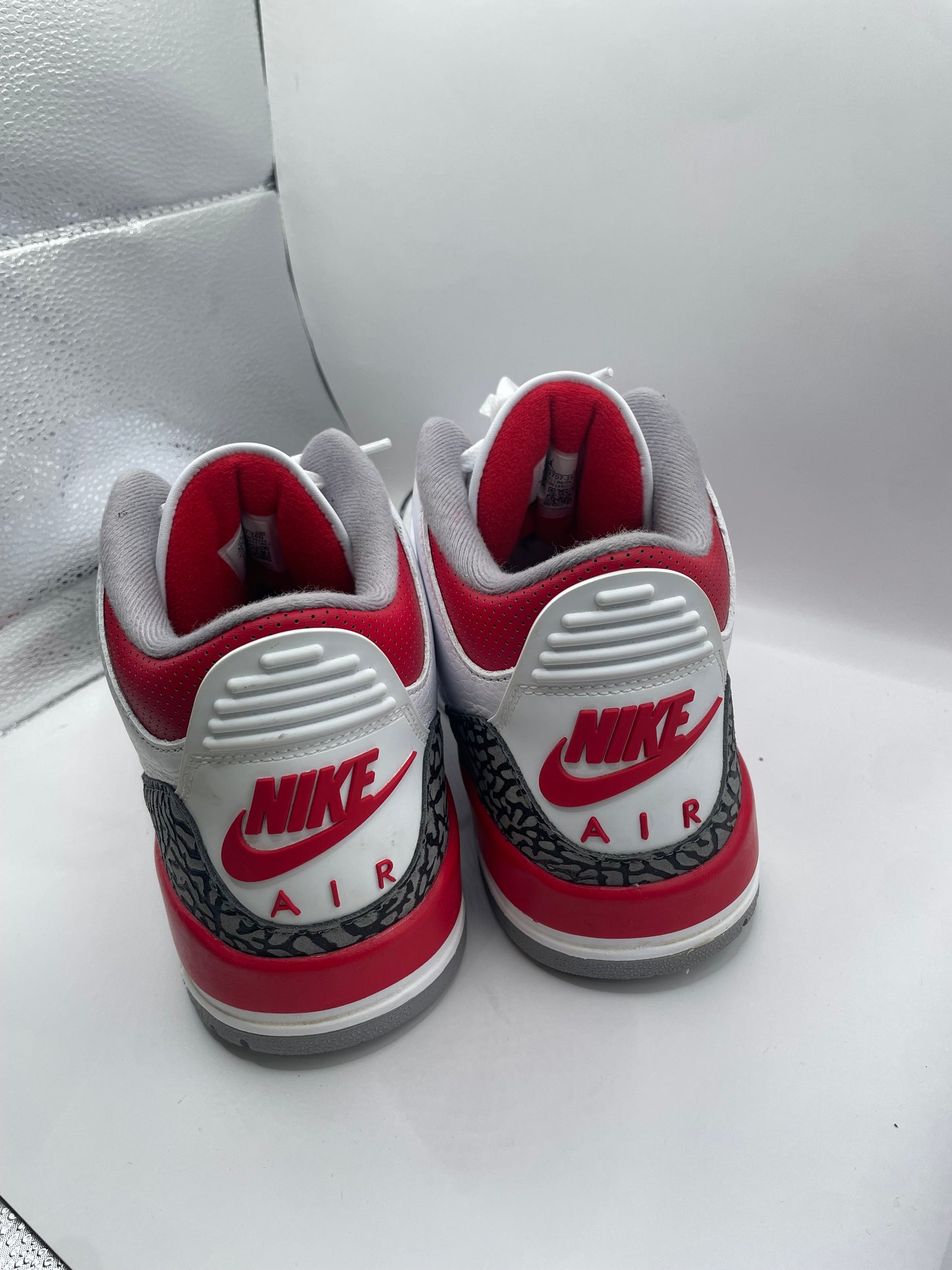 Jordan 3 “Fire Red” sz 10.5