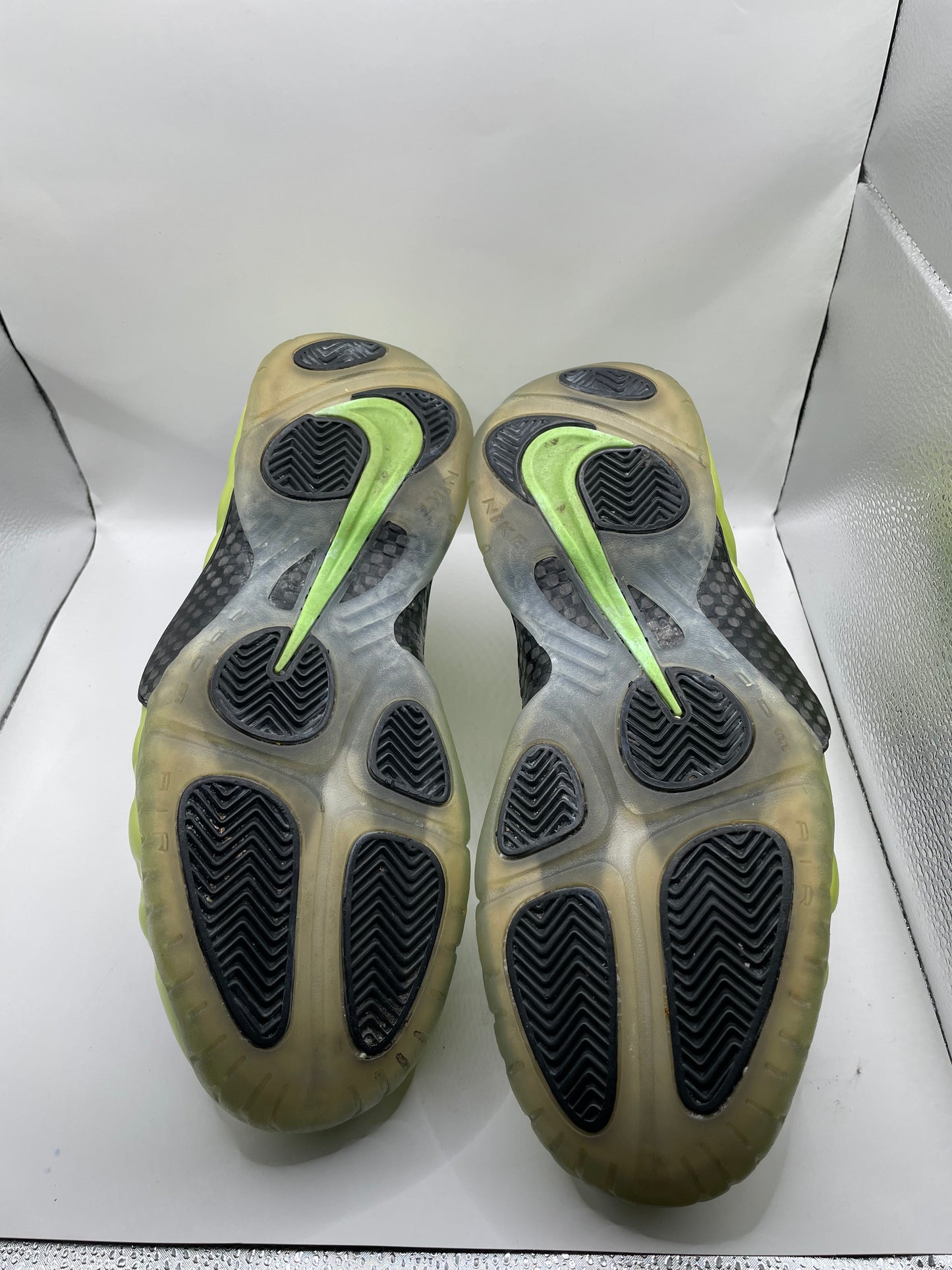 Nike Foamposite “Electric Green” sz 10.5