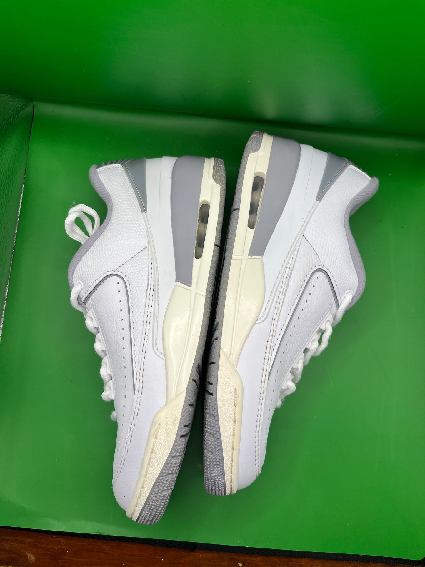 Jordan 2/3 “White cement” Sz 9