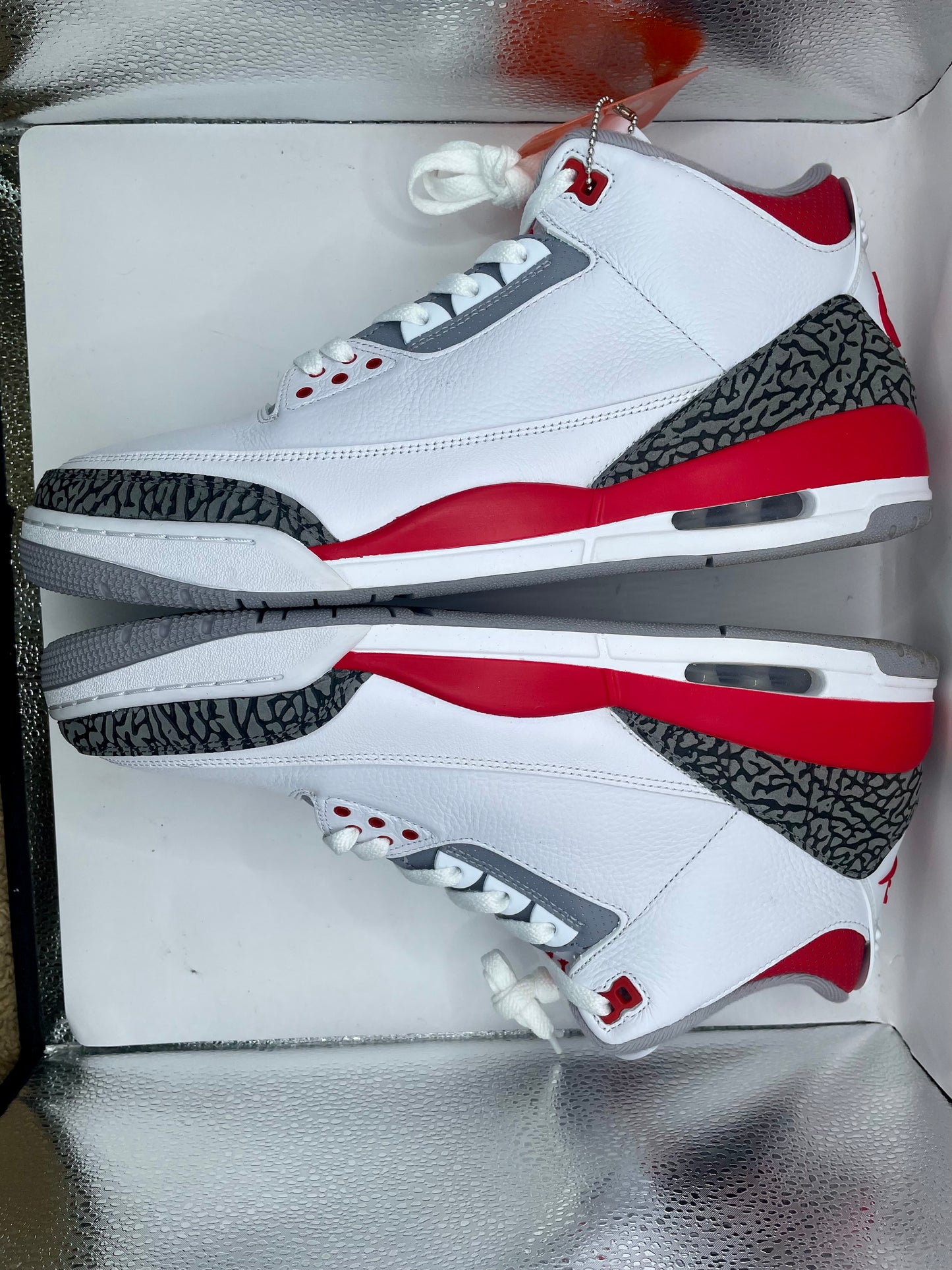 Jordan 3 “Fire Red” sz 14