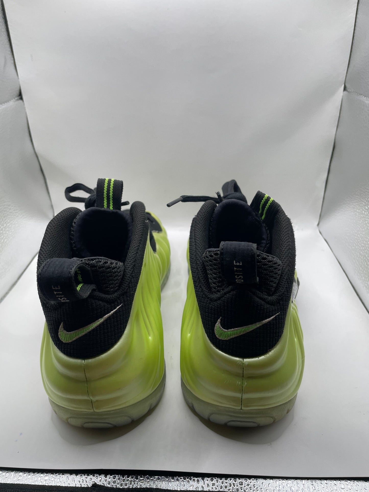 Nike Foamposite “Electric Green” sz 10.5