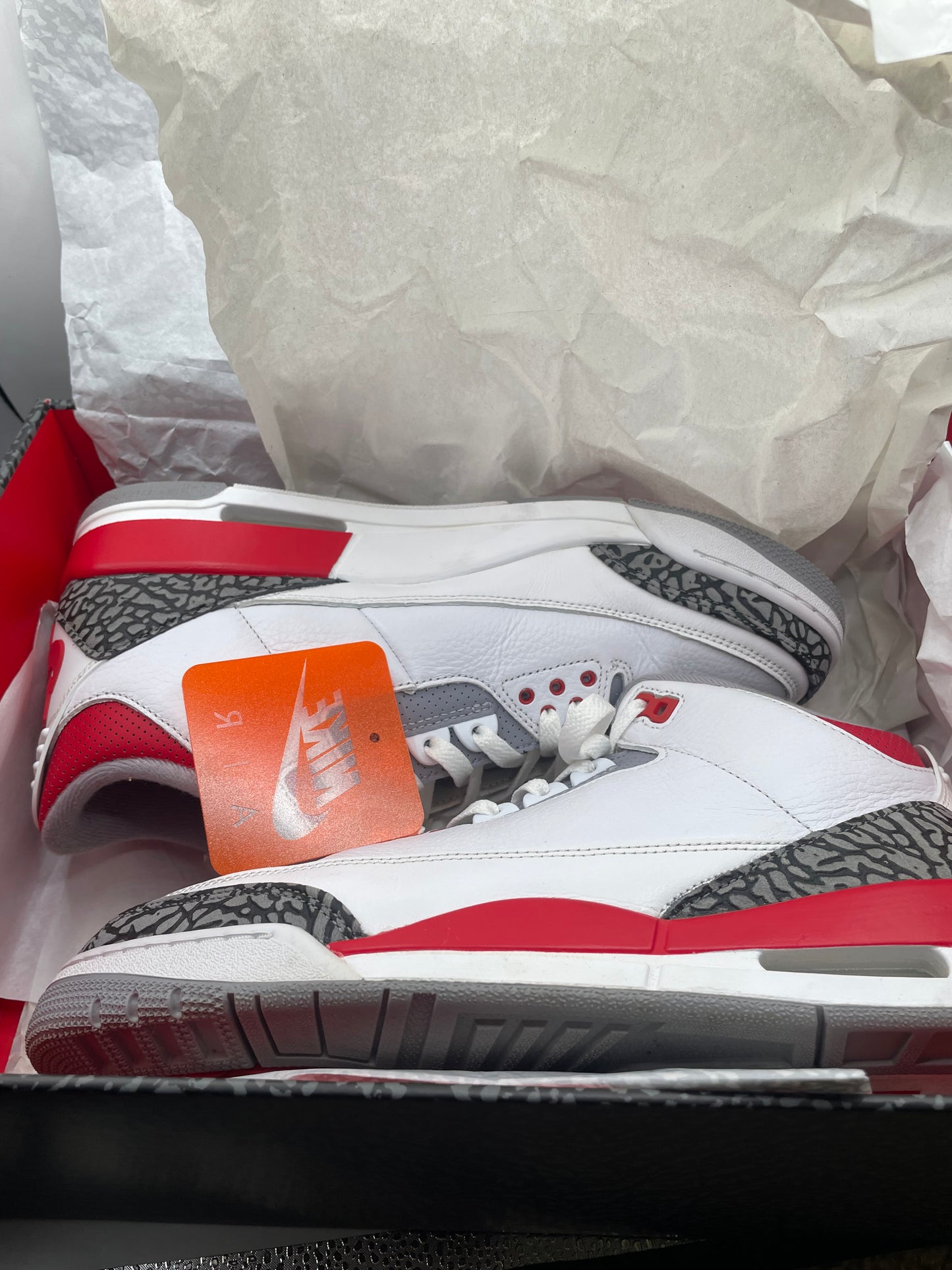 Jordan 3 “Fire Red” sz 10.5