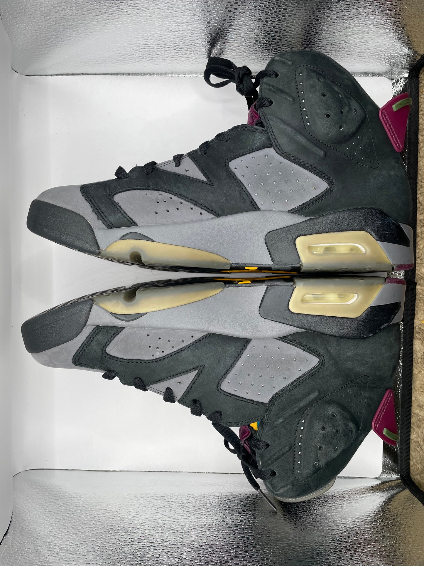 Jordan 6 “Bordeaux” sz 10.5