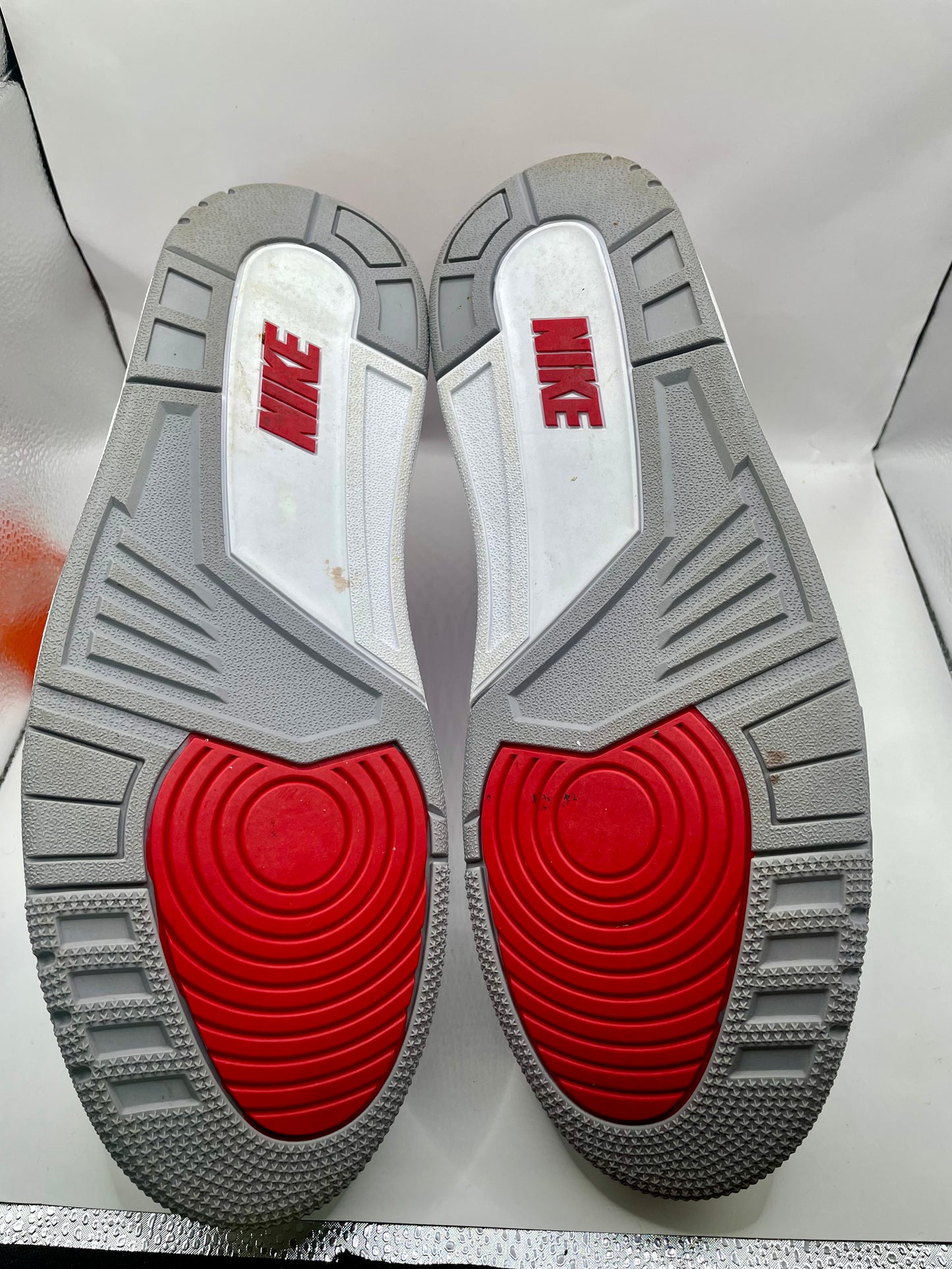 Jordan 3 “Fire Red” sz 14