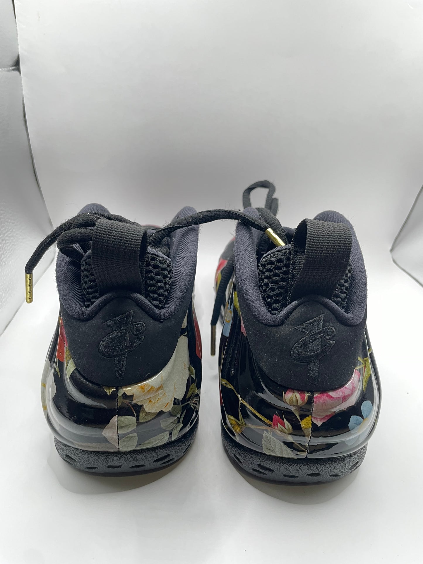 Nike Foamposite “Floral” sz 7.5