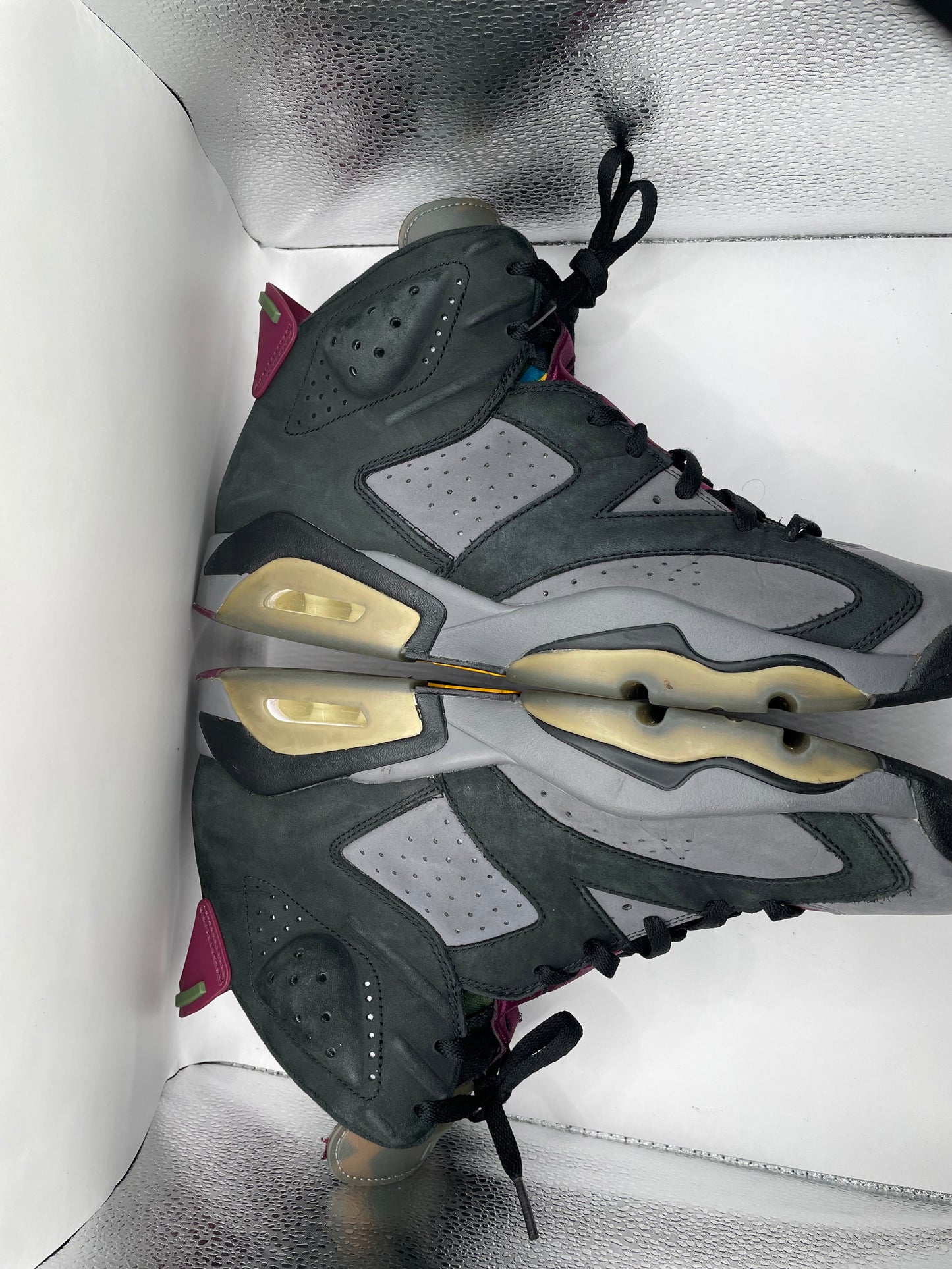 Jordan 6 “Bordeaux” sz 10.5