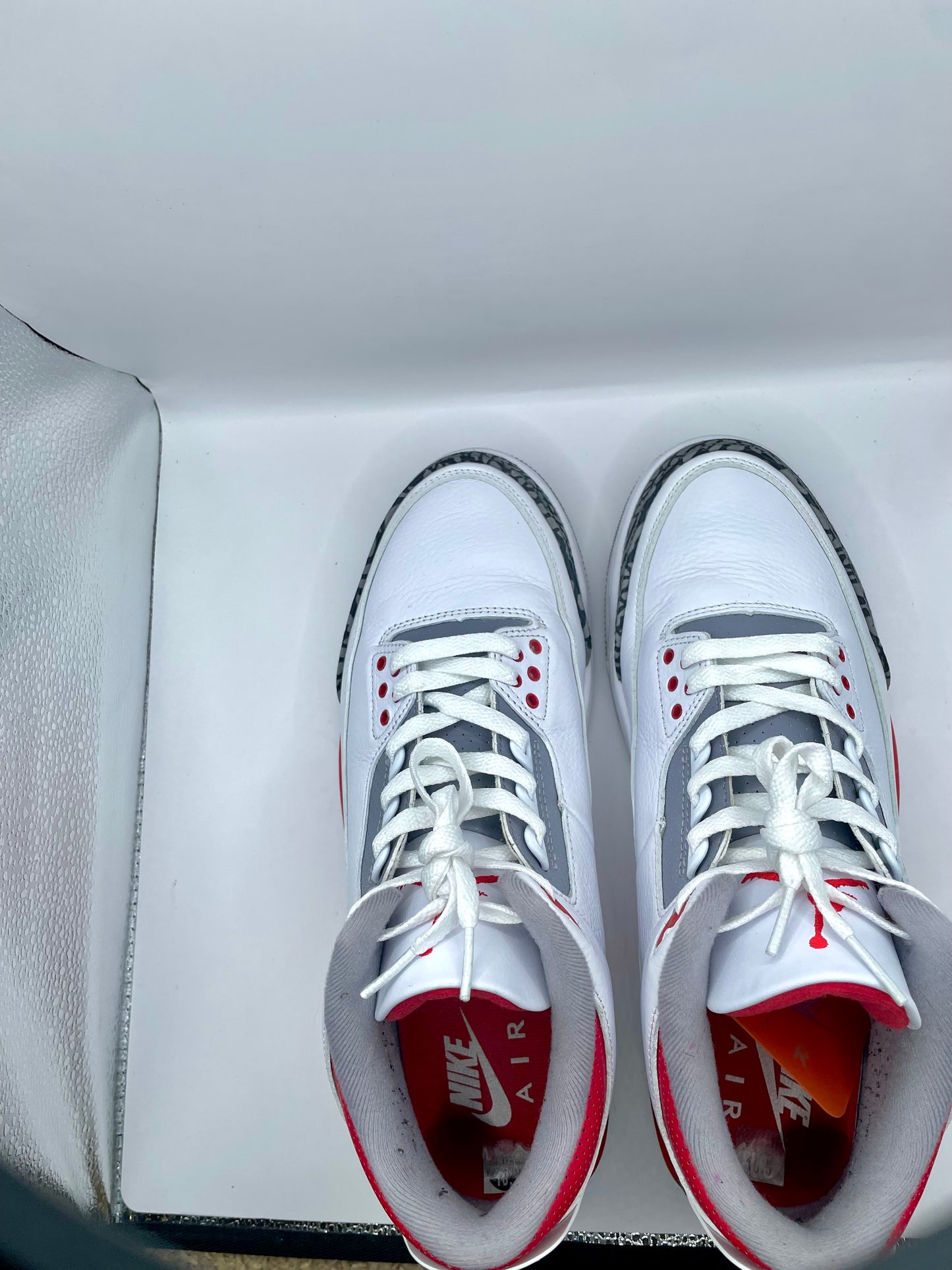 Jordan 3 “Fire Red” sz 10.5